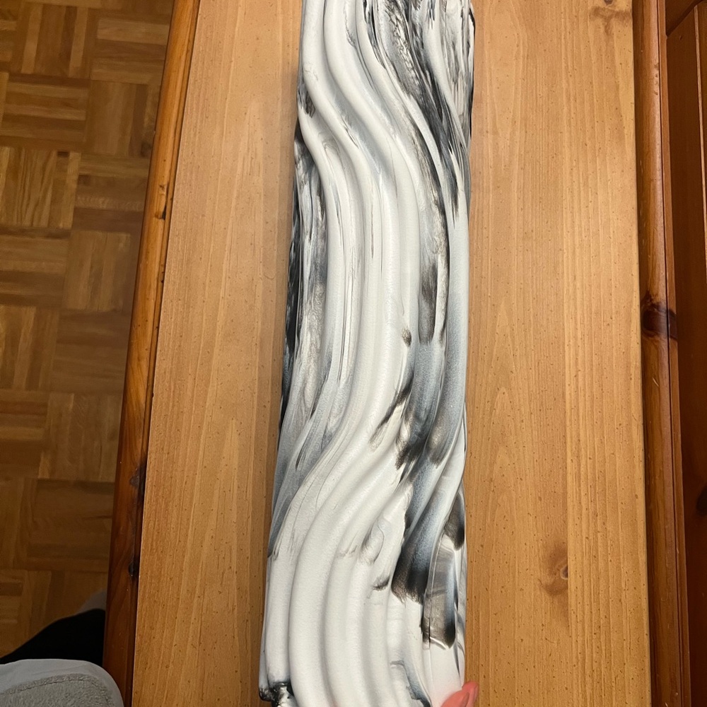 Lululemon foam roller
